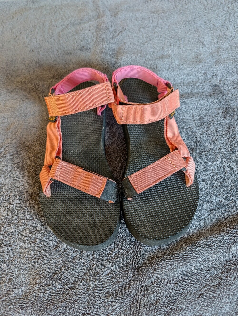 Teva Original Universal Two-Tone Pink Strappy Sport Sandals Size 6